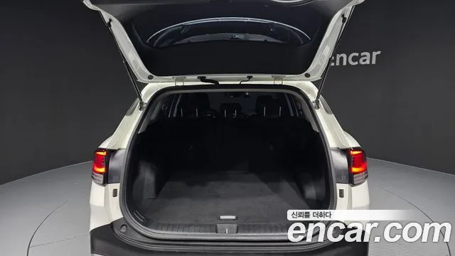 Kia Sportage — фото 19