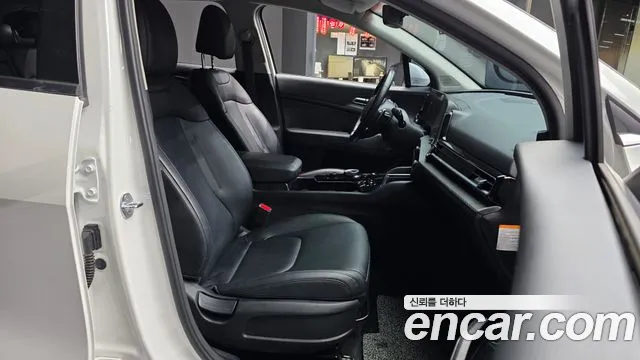 Kia Sportage — фото 10