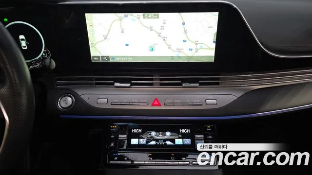 Hyundai Grandeur — фото 13