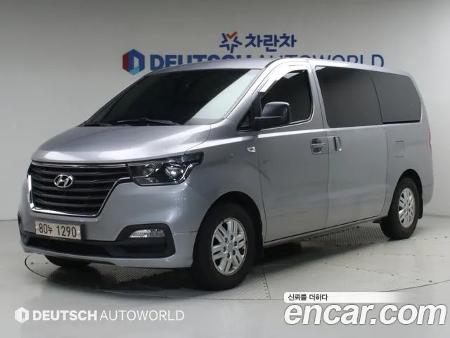 Hyundai Starex — фото 1