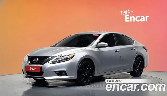 Nissan Altima — фото 20