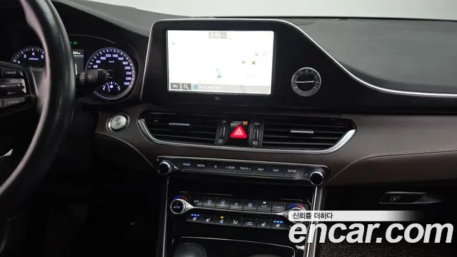 Hyundai Grandeur — фото 13