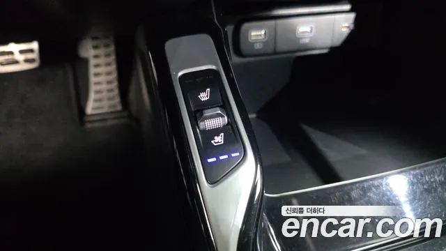 Kia Sorento — фото 13