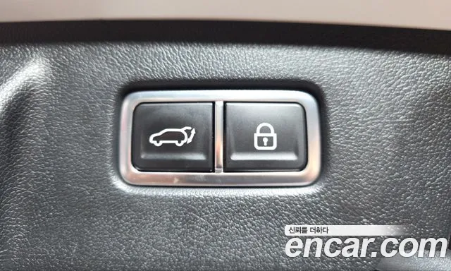 Kia Sorento — фото 18