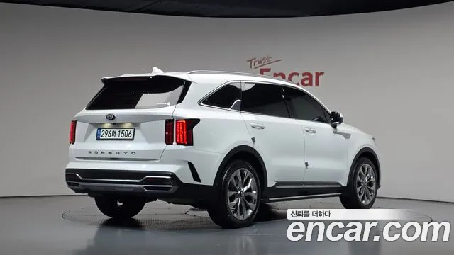 Kia Sorento — фото 2