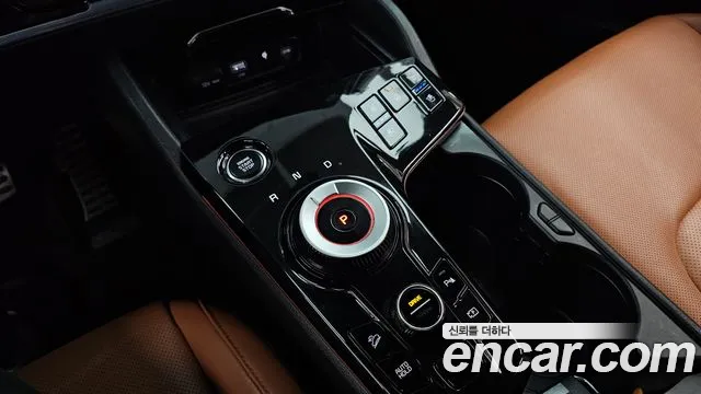 Kia Sportage — фото 9