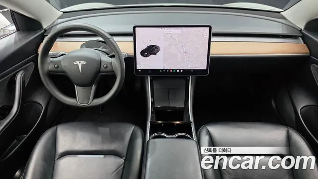 Tesla Model 3 — фото 6