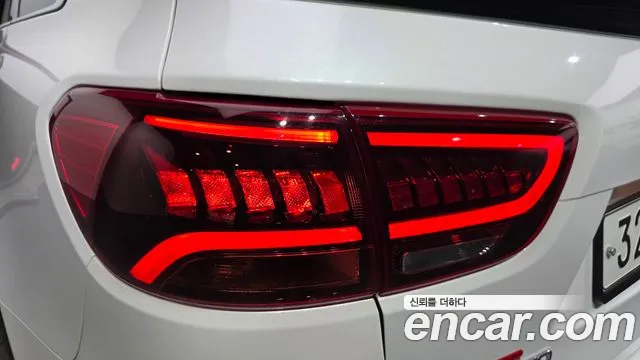 Kia Sorento — фото 23