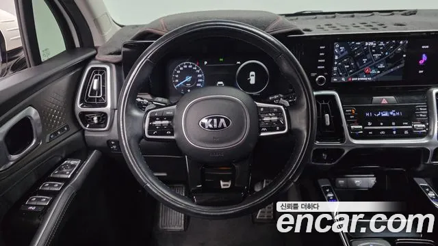 Kia Sorento — фото 15