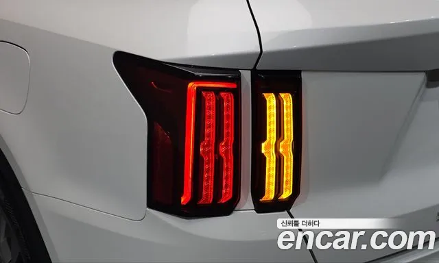 Kia Sorento — фото 24