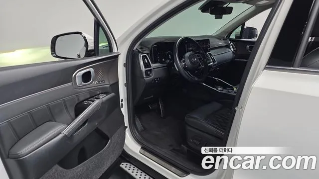 Kia Sorento — фото 10