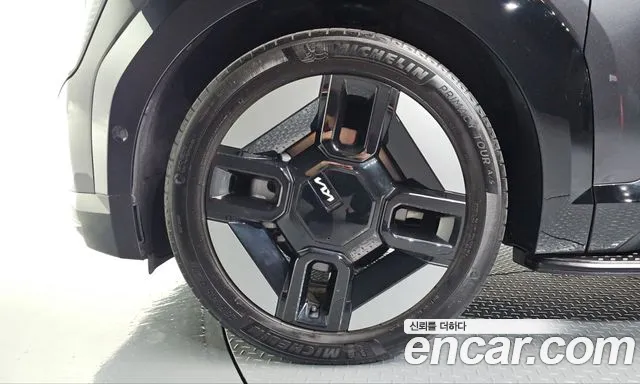 Kia EV9 — фото 4