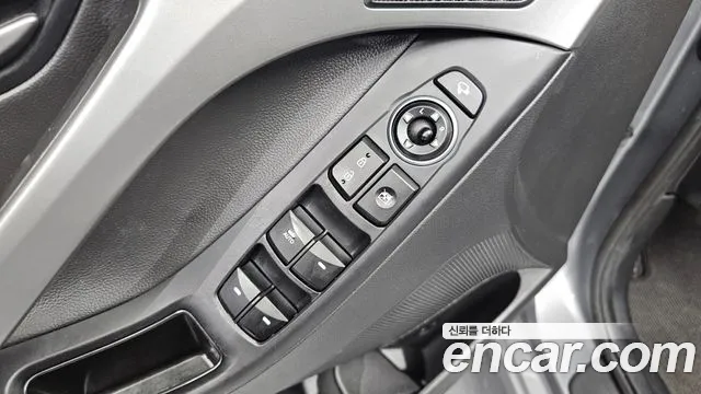 Hyundai Avante — фото 19
