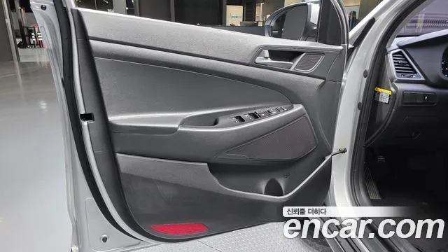 Hyundai Tucson — фото 24