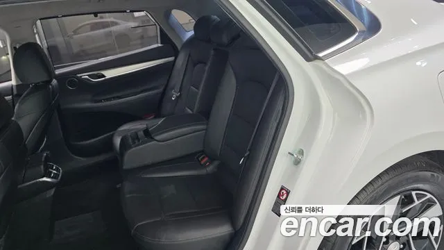 Hyundai Grandeur — фото 12