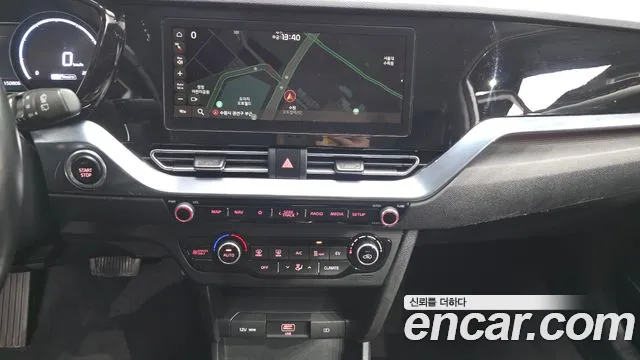 Kia Niro — фото 13