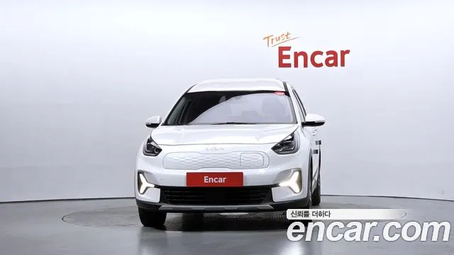 Kia Niro — фото 3