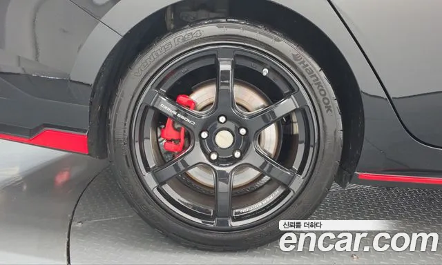 Hyundai Avante — фото 4