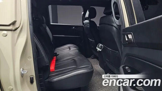 KG_Mobility_Ssangyong Rexton — фото 12
