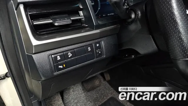 KG_Mobility_Ssangyong Rexton — фото 16