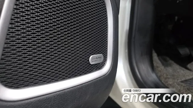 Jeep Compass — фото 16