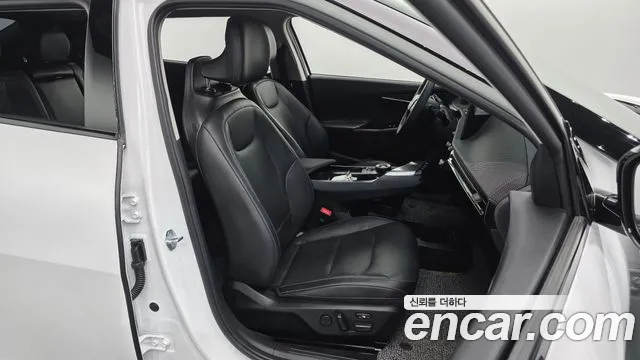 Kia EV6 — фото 11