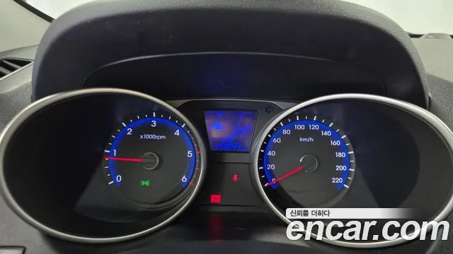 Hyundai Tucson — фото 8