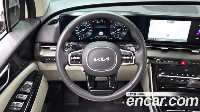 Kia Carnival — фото 13