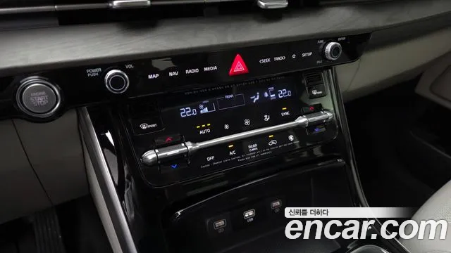 Kia Carnival — фото 18