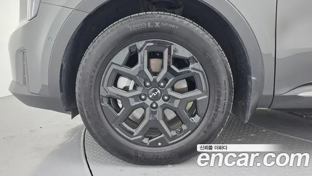 Kia Sorento — фото 5