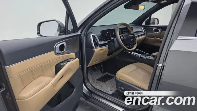 Kia Sorento — фото 10