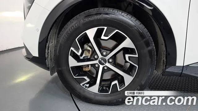 Kia Sportage — фото 5
