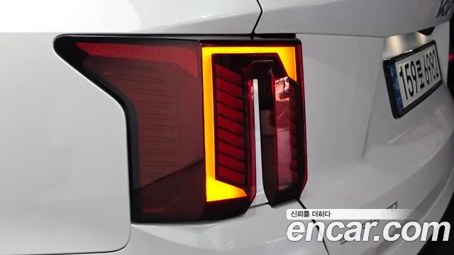 Kia Sorento — фото 23