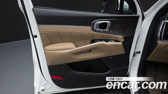 Kia Sorento — фото 24