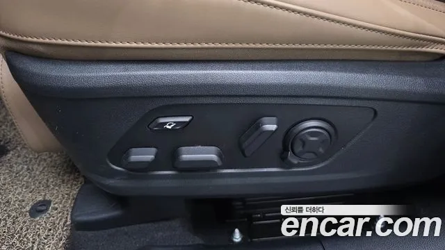 Kia Sorento — фото 31