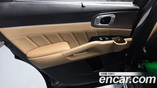 Kia Sorento — фото 25