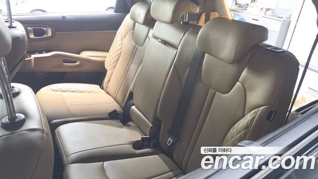 Kia Sorento — фото 30