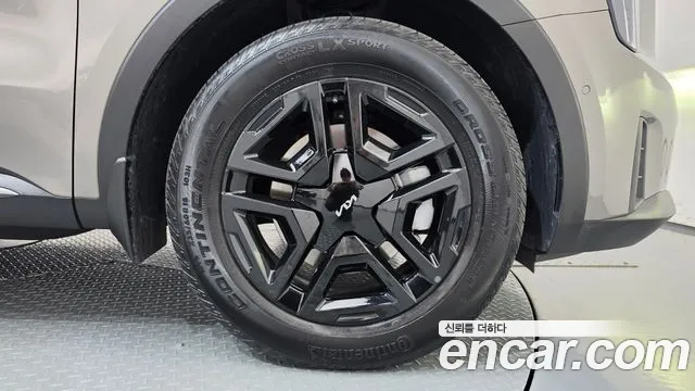 Kia Sorento — фото 22