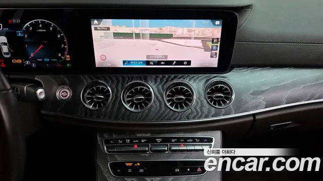 Mercedes-Benz CLS-Class — фото 12