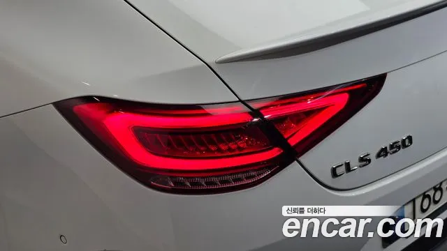 Mercedes-Benz CLS-Class — фото 23