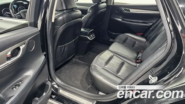Hyundai Grandeur — фото 11
