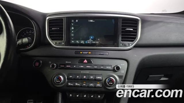 Kia Sportage — фото 14