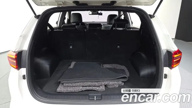 Kia Sportage — фото 20