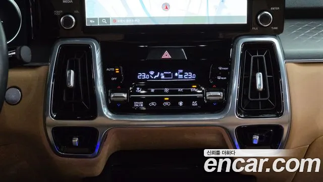 Kia Sorento — фото 43