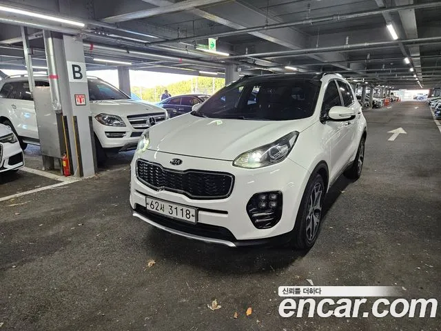 Kia Sportage — фото 1