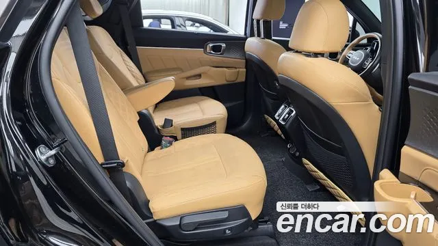 Kia Sorento — фото 11