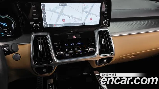 Kia Sorento — фото 13