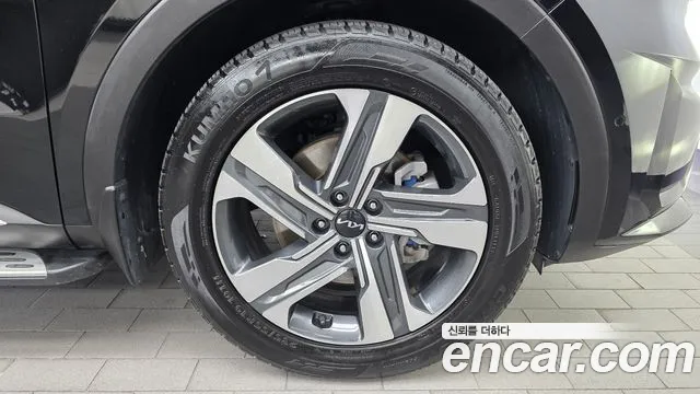 Kia Sorento — фото 21