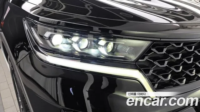 Kia Sorento — фото 22