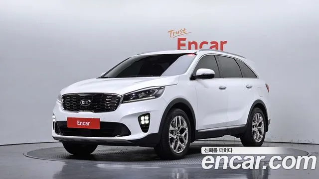 Kia Sorento — фото 1